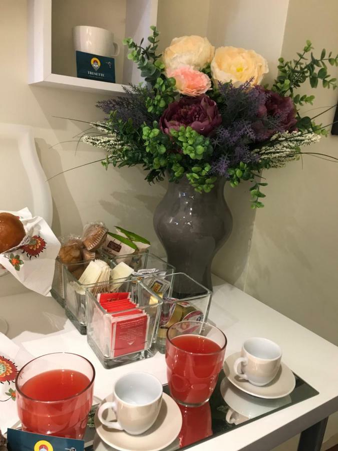 Tresette Toledo Acomodação com café da manhã Nápoles Exterior foto
